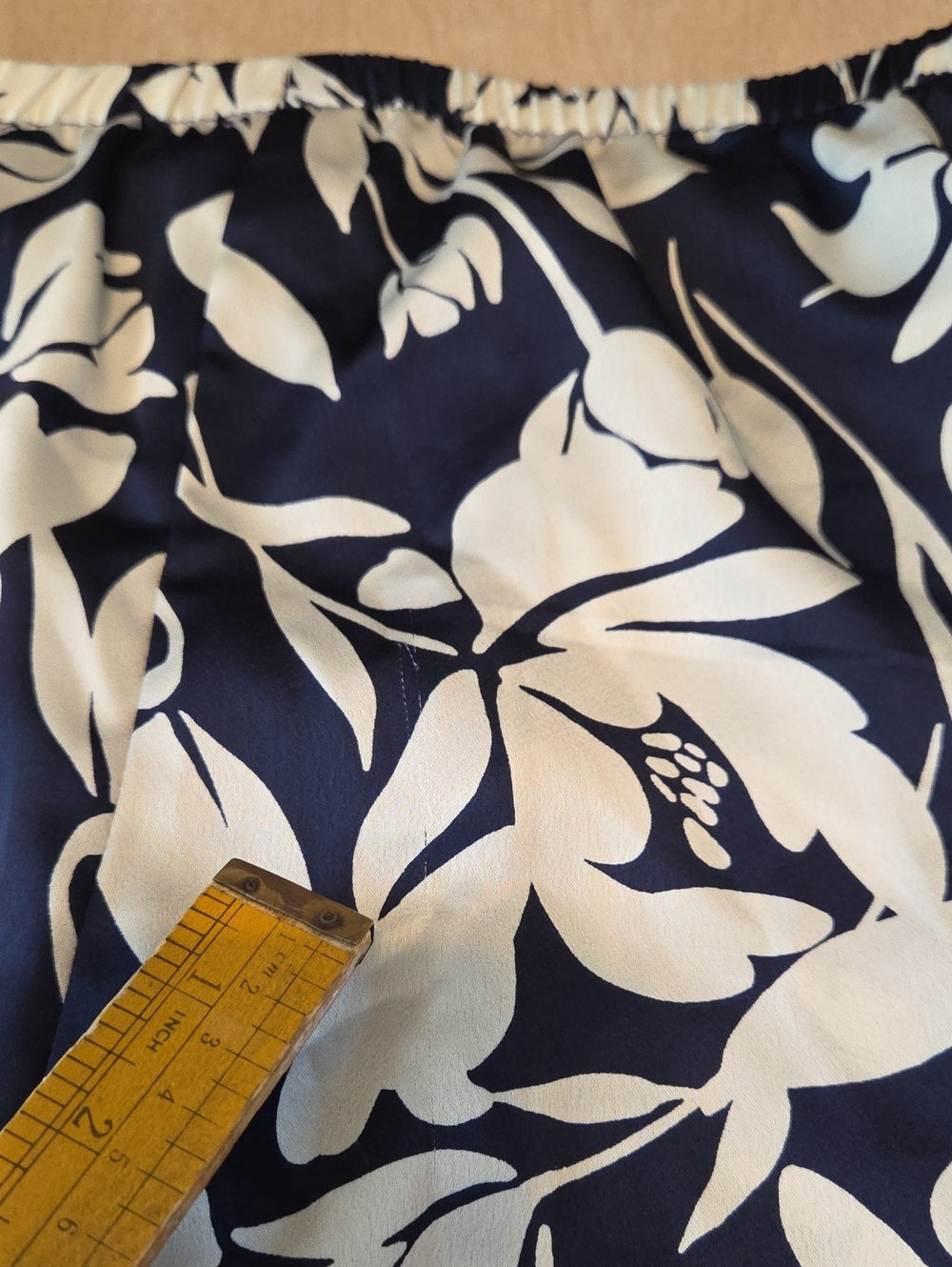 Navy And Cream Floral Wide-Leg Pants - Picture 14 of 14